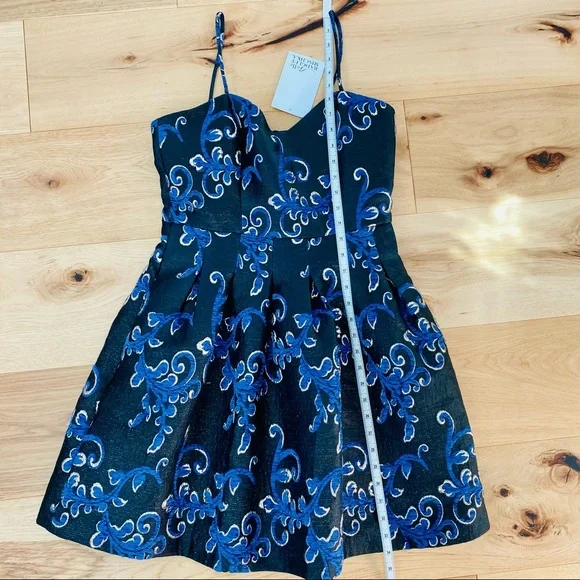 Belle Badgley Mischka Floral Metallic Brocade Vienna Dress sz 2 NWT - Picture 8 of 15